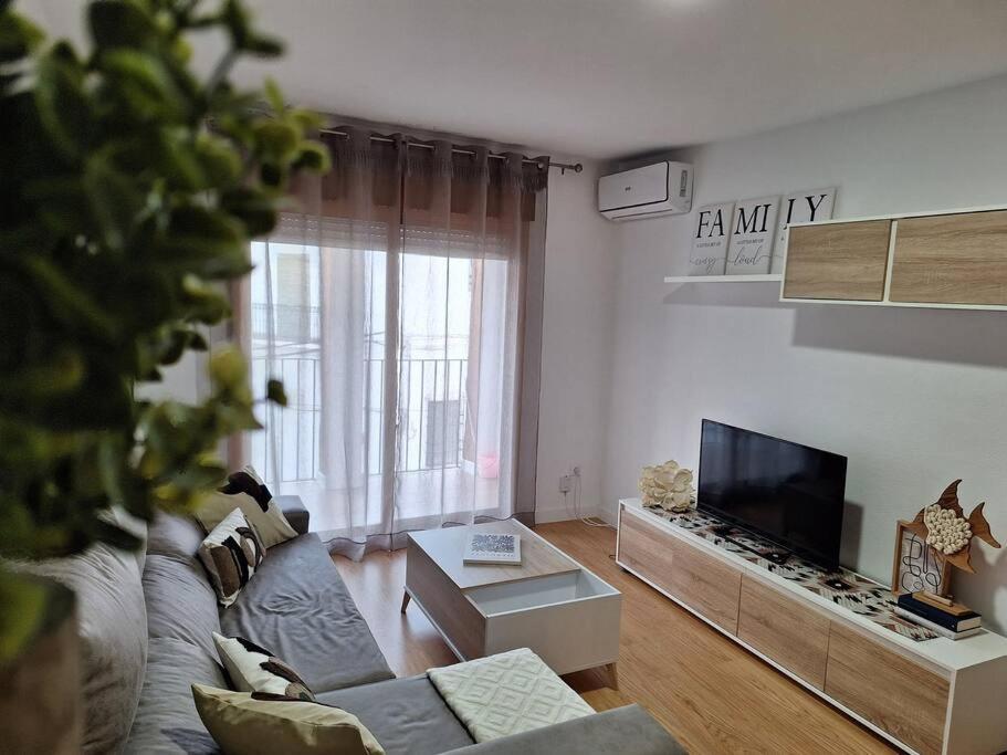 Apartamento Plaza Espana De Luqueアパートメント エクステリア 写真